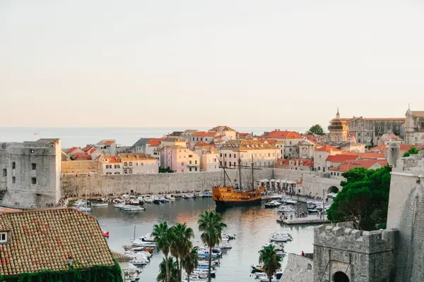 Home Swap Croatia - Wi-Fi Waves and Adriatic Breezes