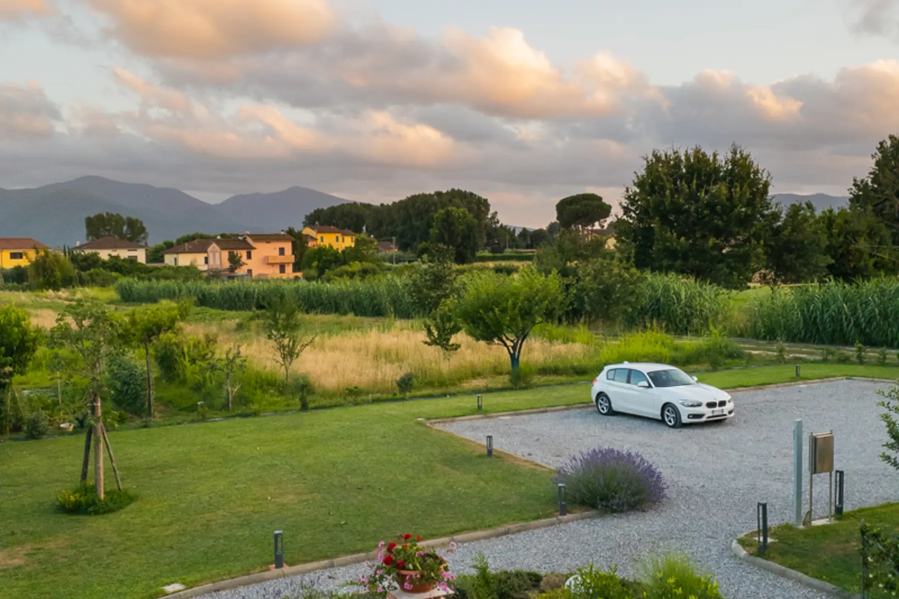 home description - home in Lucca, Italy